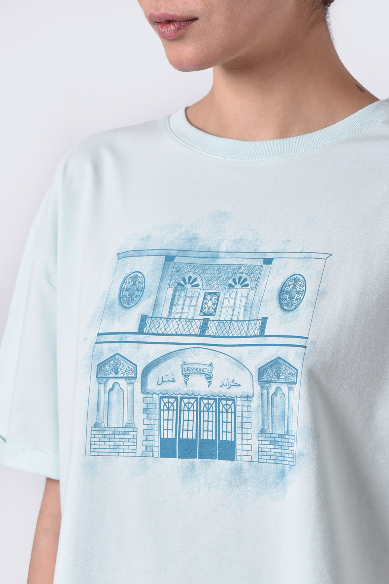 تیشرت آستین کوتاه چاپی زنانه