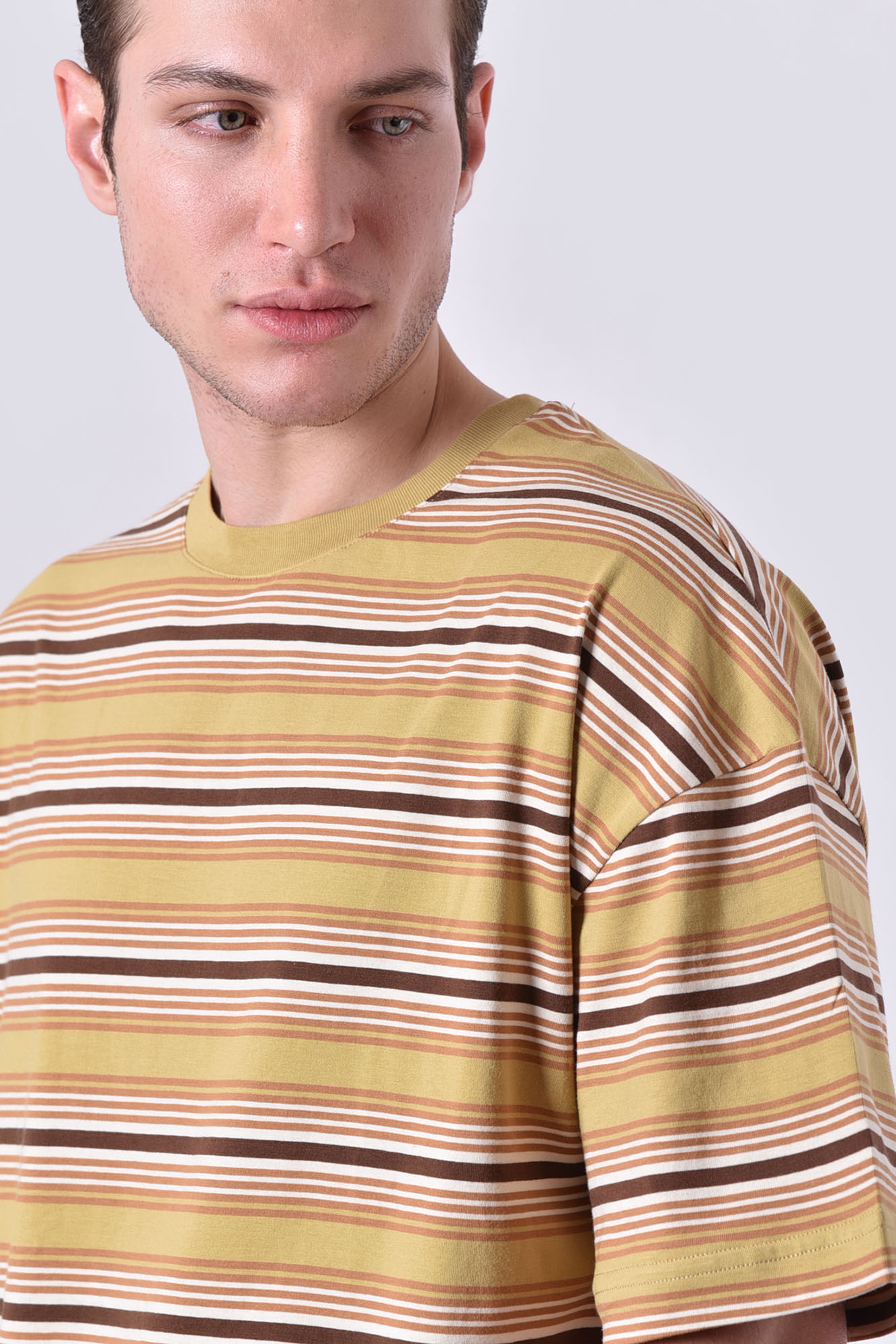 تیشرت آستین کوتاه راه راه مردانه