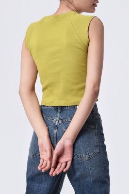 تاپ تیشرتی گلدوزی زنانه