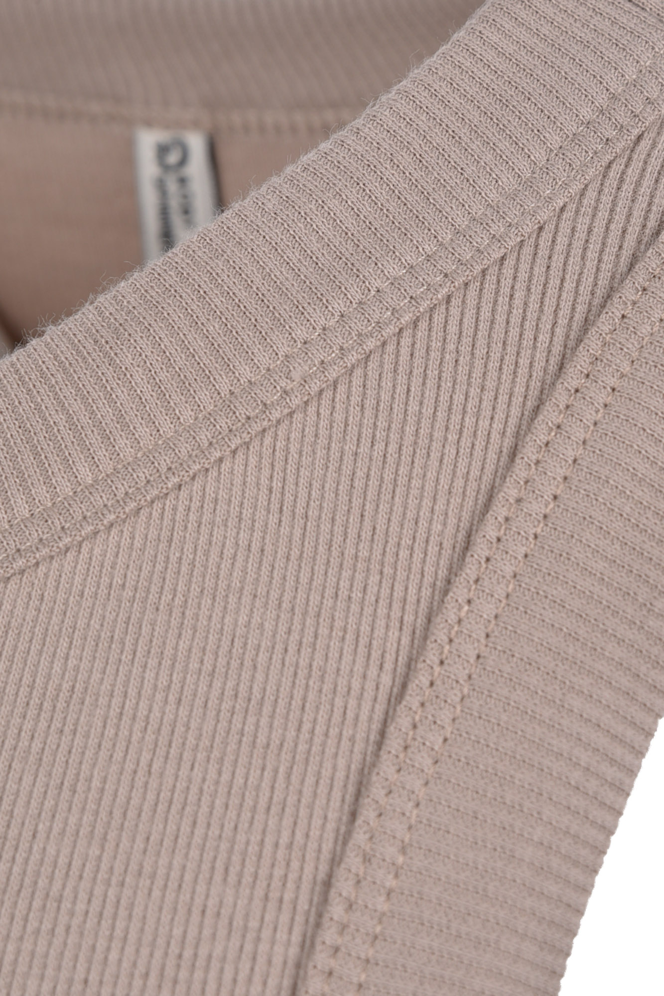 تاپ تیشرتی ساده زنانه