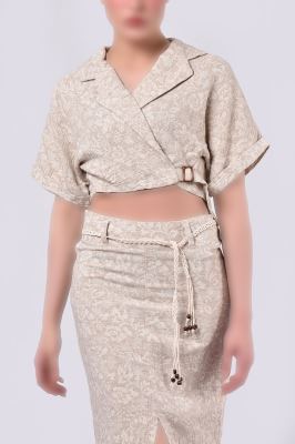 بلوز آستین کوتاه طرحدار زنانه