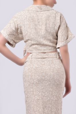 بلوز آستین کوتاه طرحدار زنانه