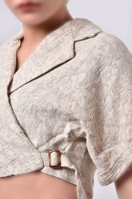 بلوز آستین کوتاه طرحدار زنانه