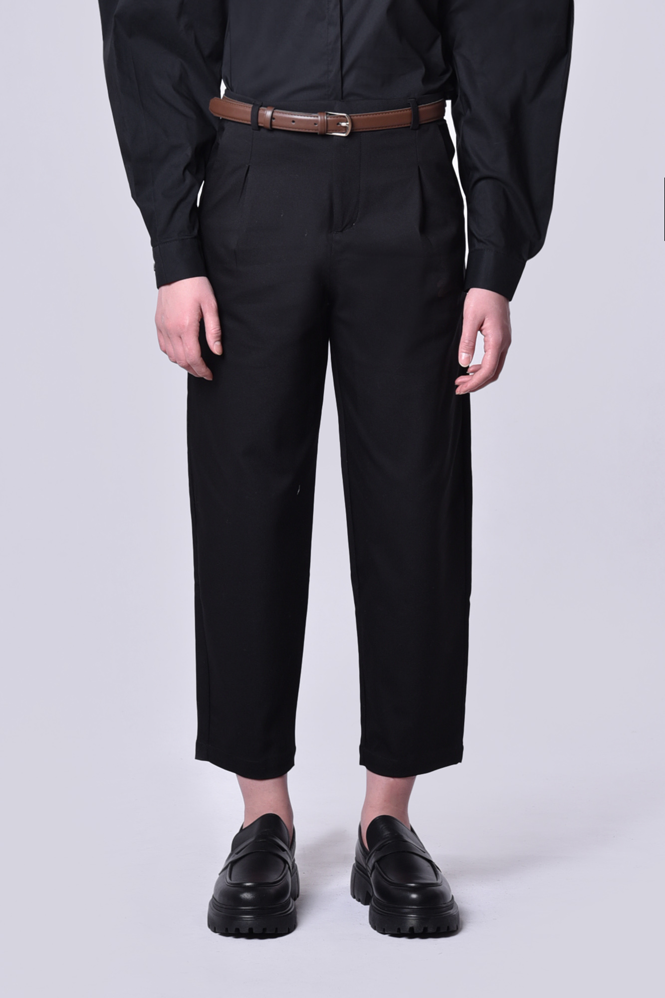 شلوار پارچه ای ساده زنانه