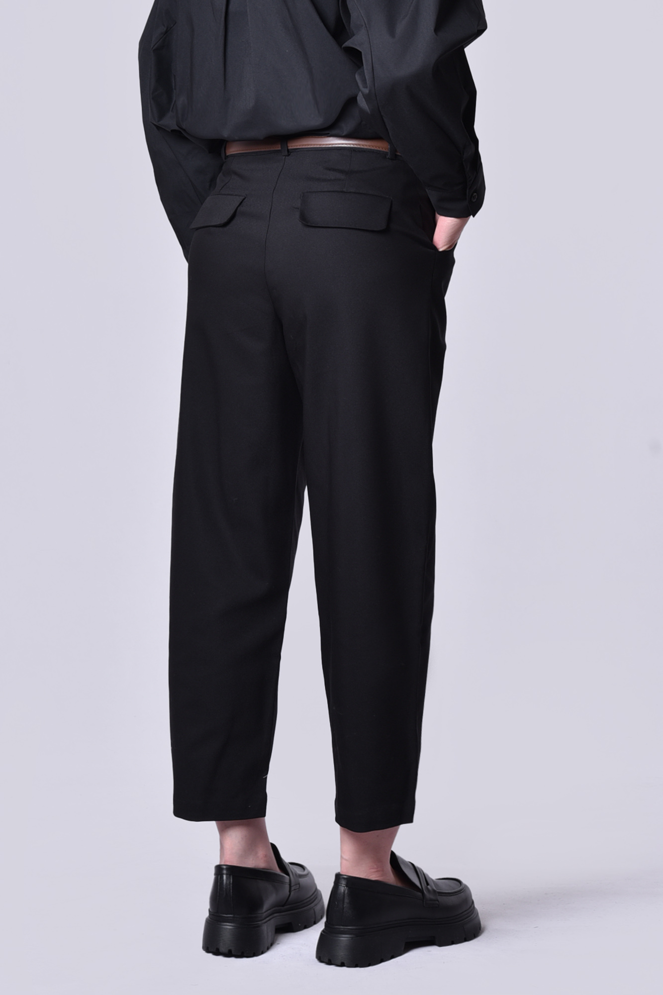 شلوار پارچه ای ساده زنانه