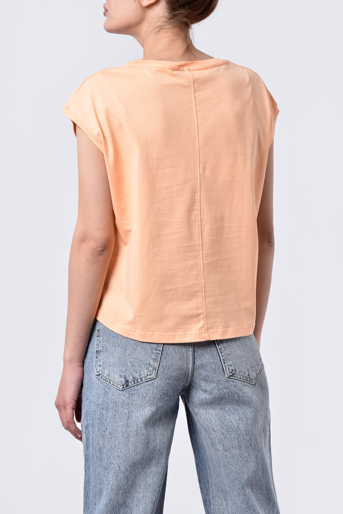 تاپ تیشرتی چاپ و گلدوزی زنانه