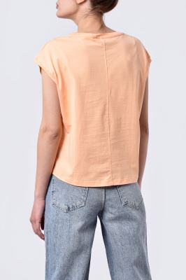 تاپ تیشرتی چاپ و گلدوزی زنانه