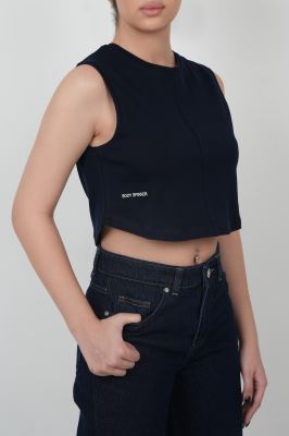 تاپ تیشرتی گلدوزی زنانه