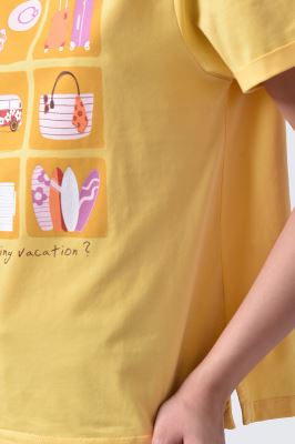 تیشرت آستین کوتاه چاپی زنانه