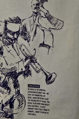 تیشرت آستین کوتاه چاپی مردانه