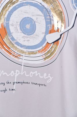 تیشرت آستین کوتاه چاپی زنانه