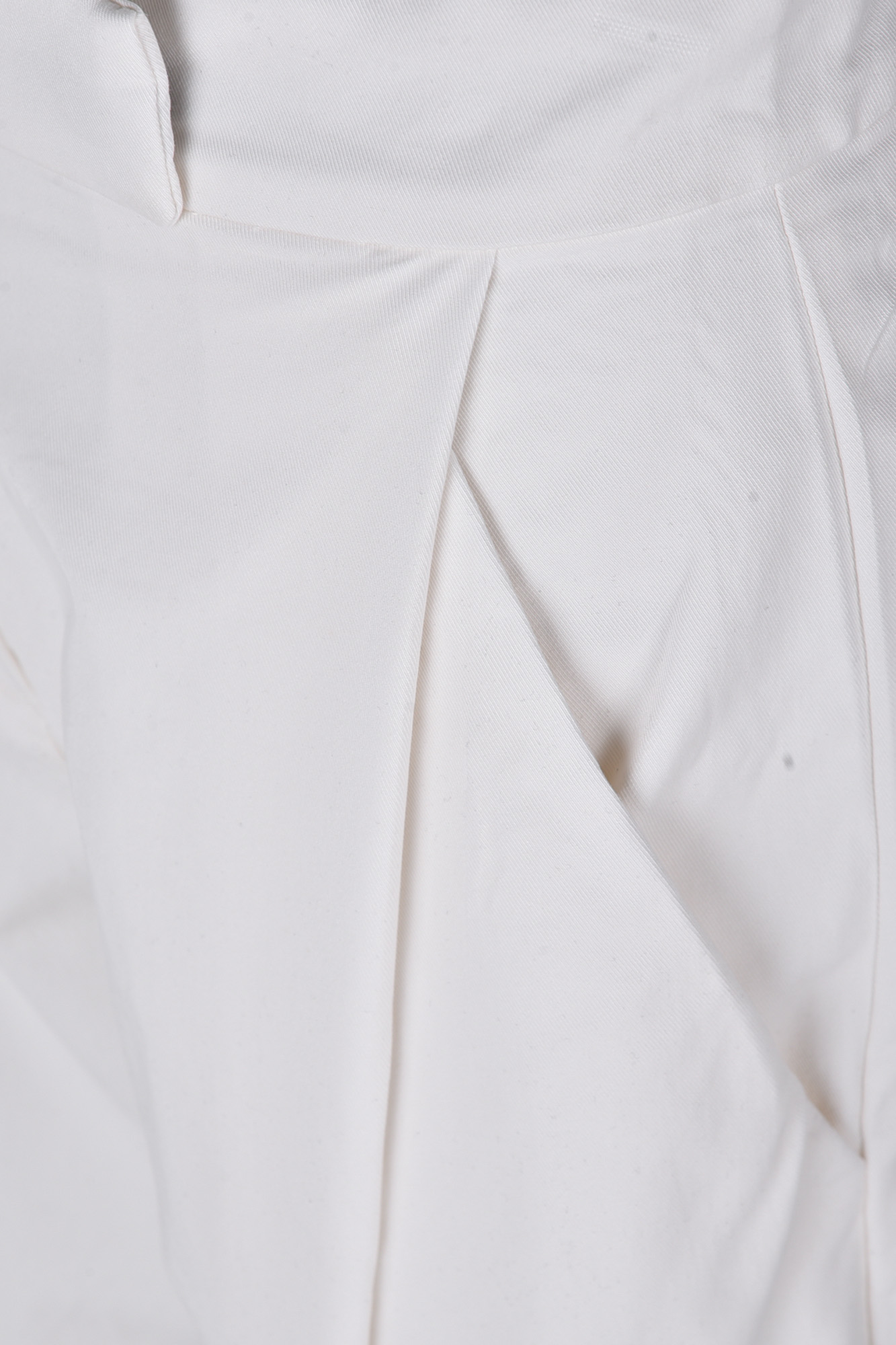 شلوار پارچه ای ساده زنانه