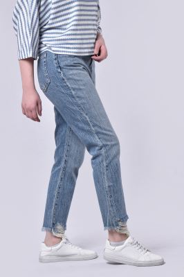 شلوار جین مام فیت