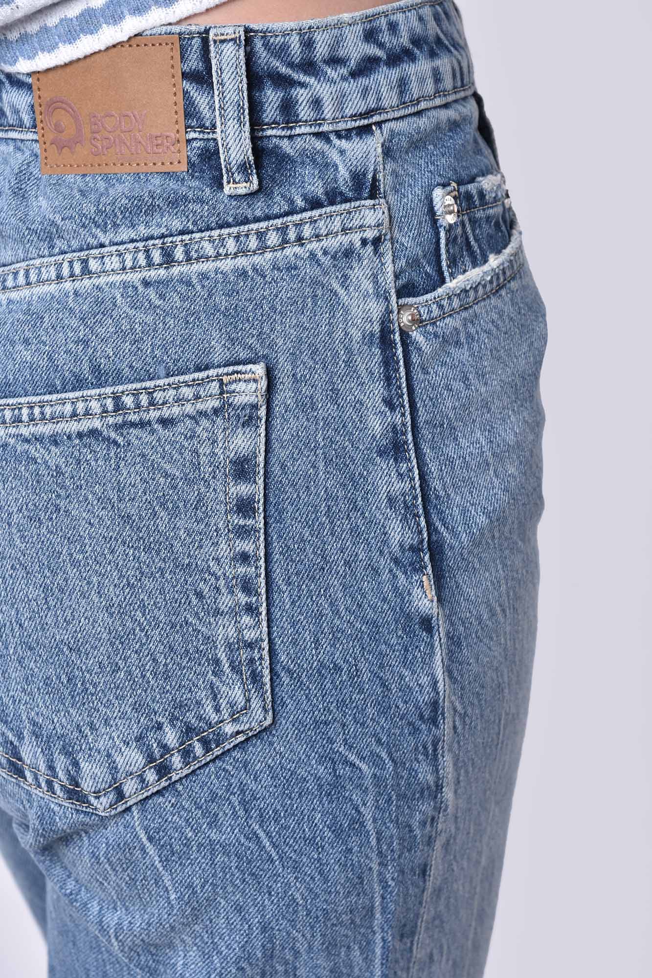 شلوار جین مام فیت