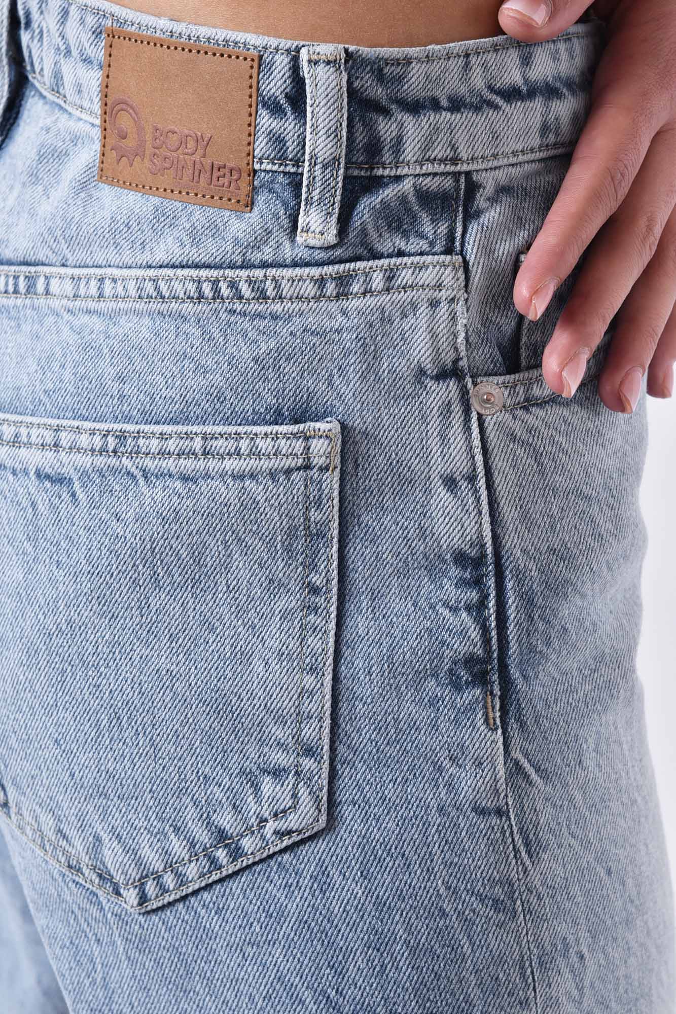 شلوار جین مام فیت