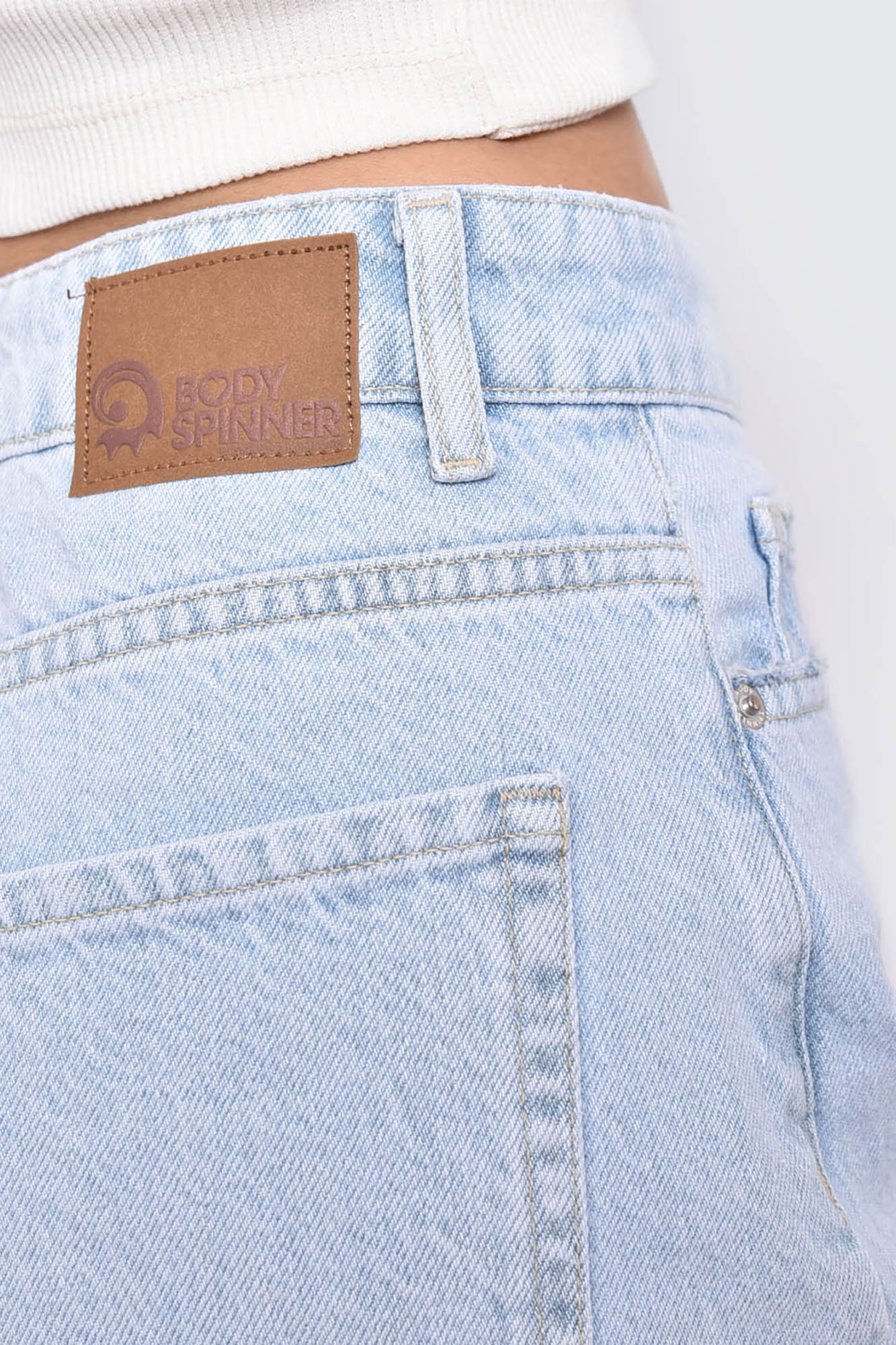 شلوار جین استریت