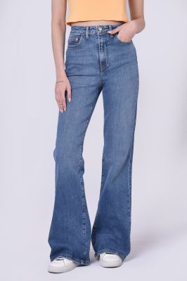 شلوار جین بوت کات