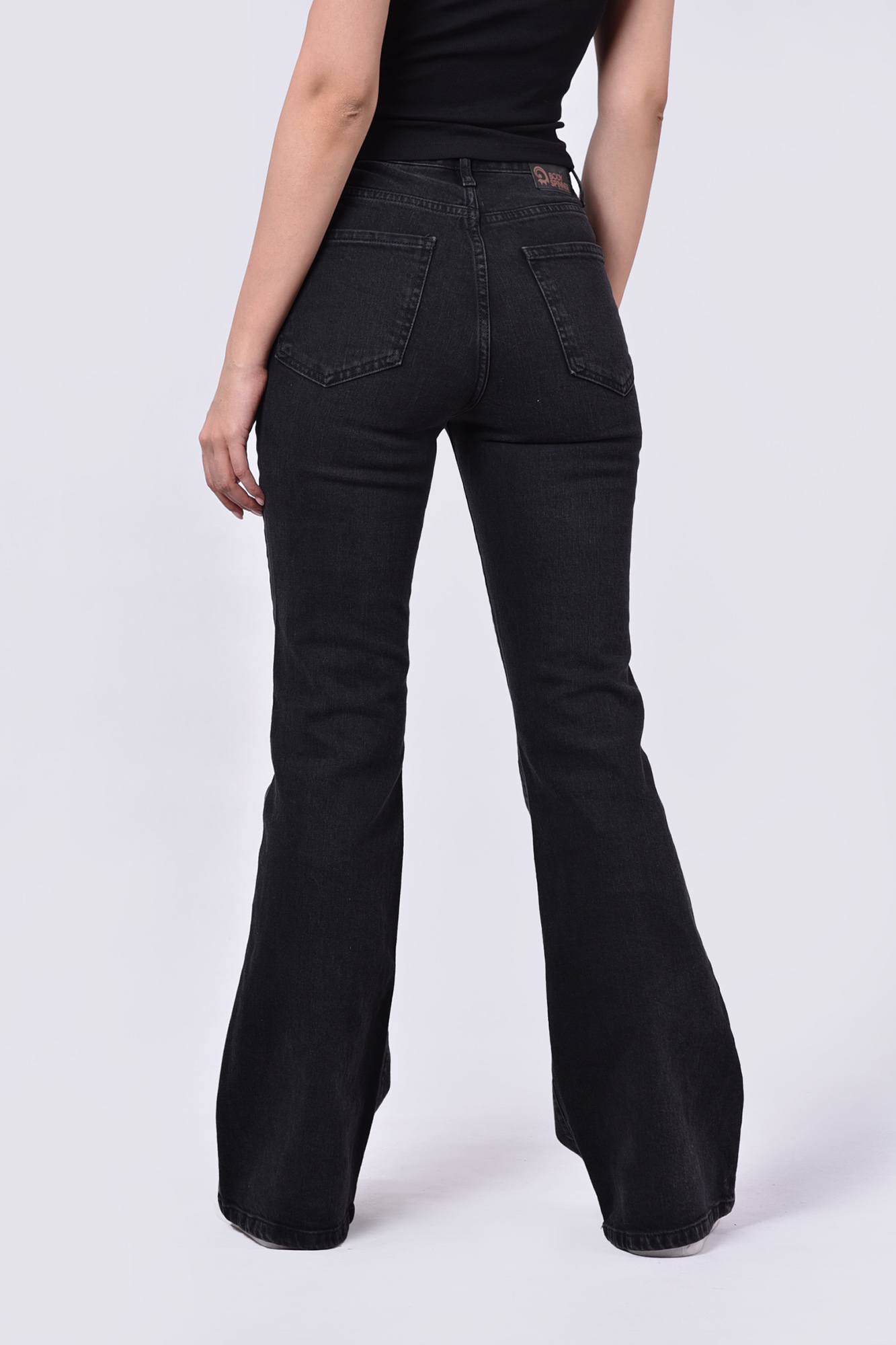 شلوار جین بوت کات