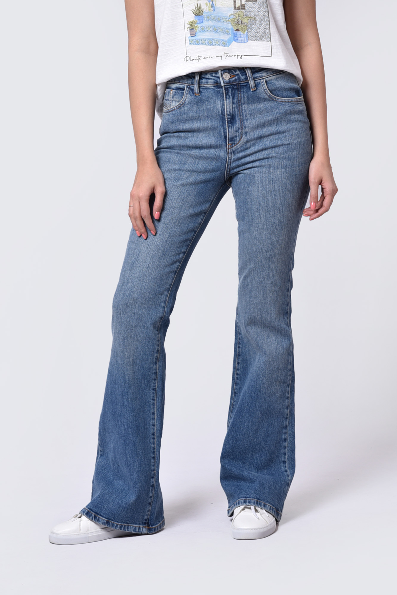 شلوار جین بوت کات