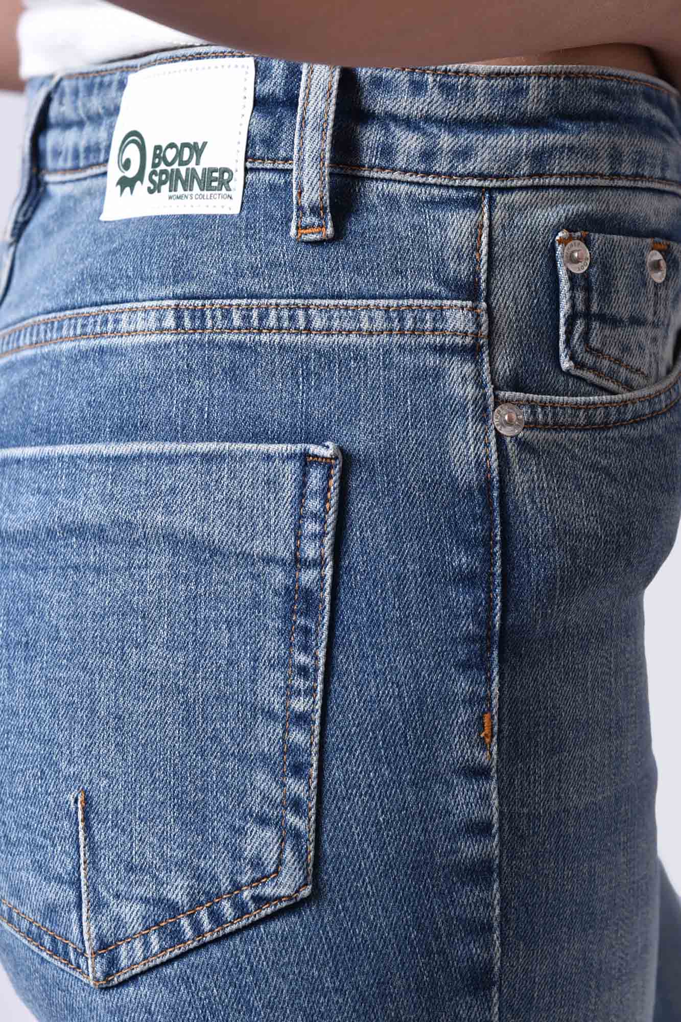 شلوار جین بوت کات