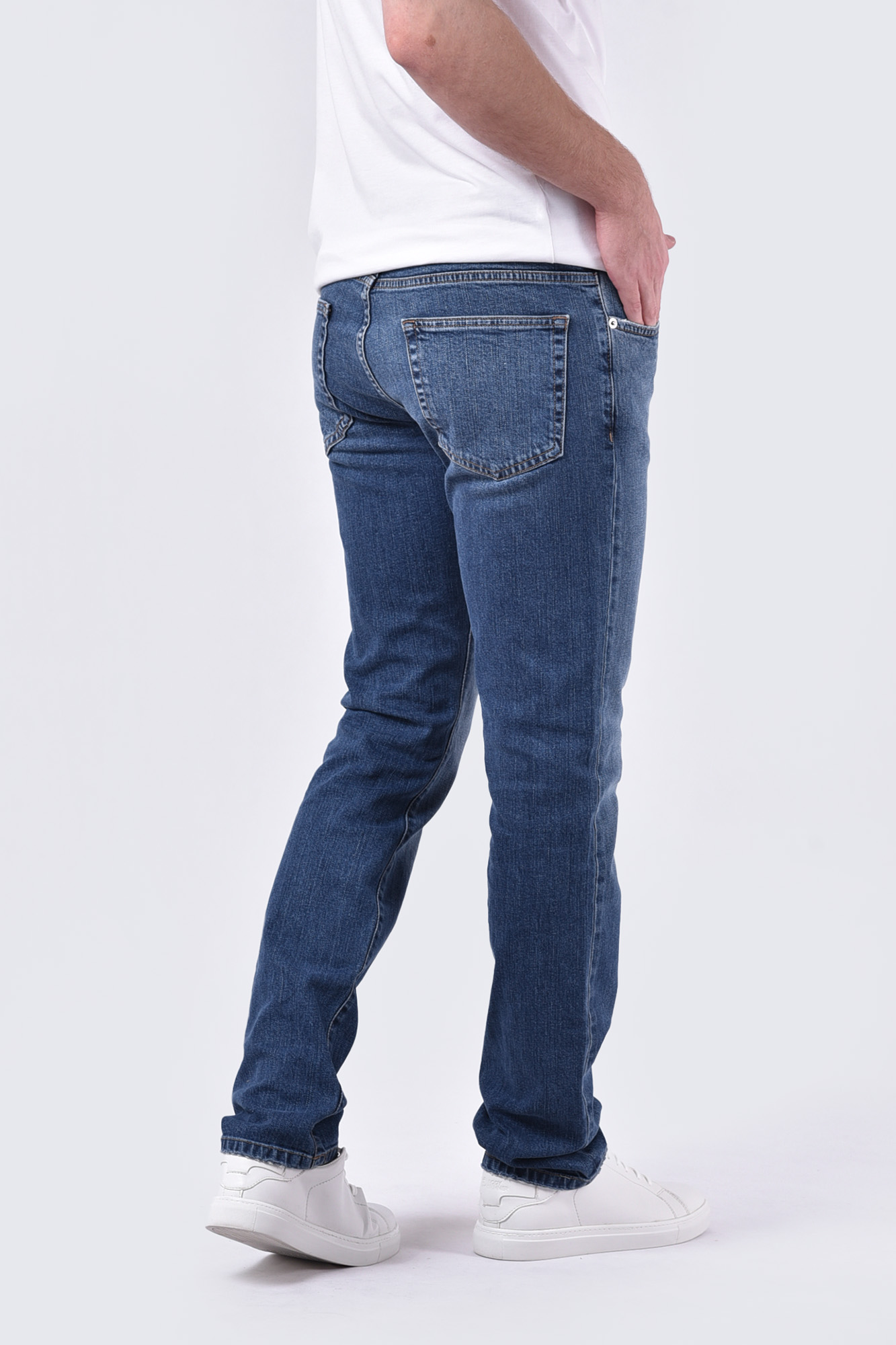 شلوار جین اسلیم