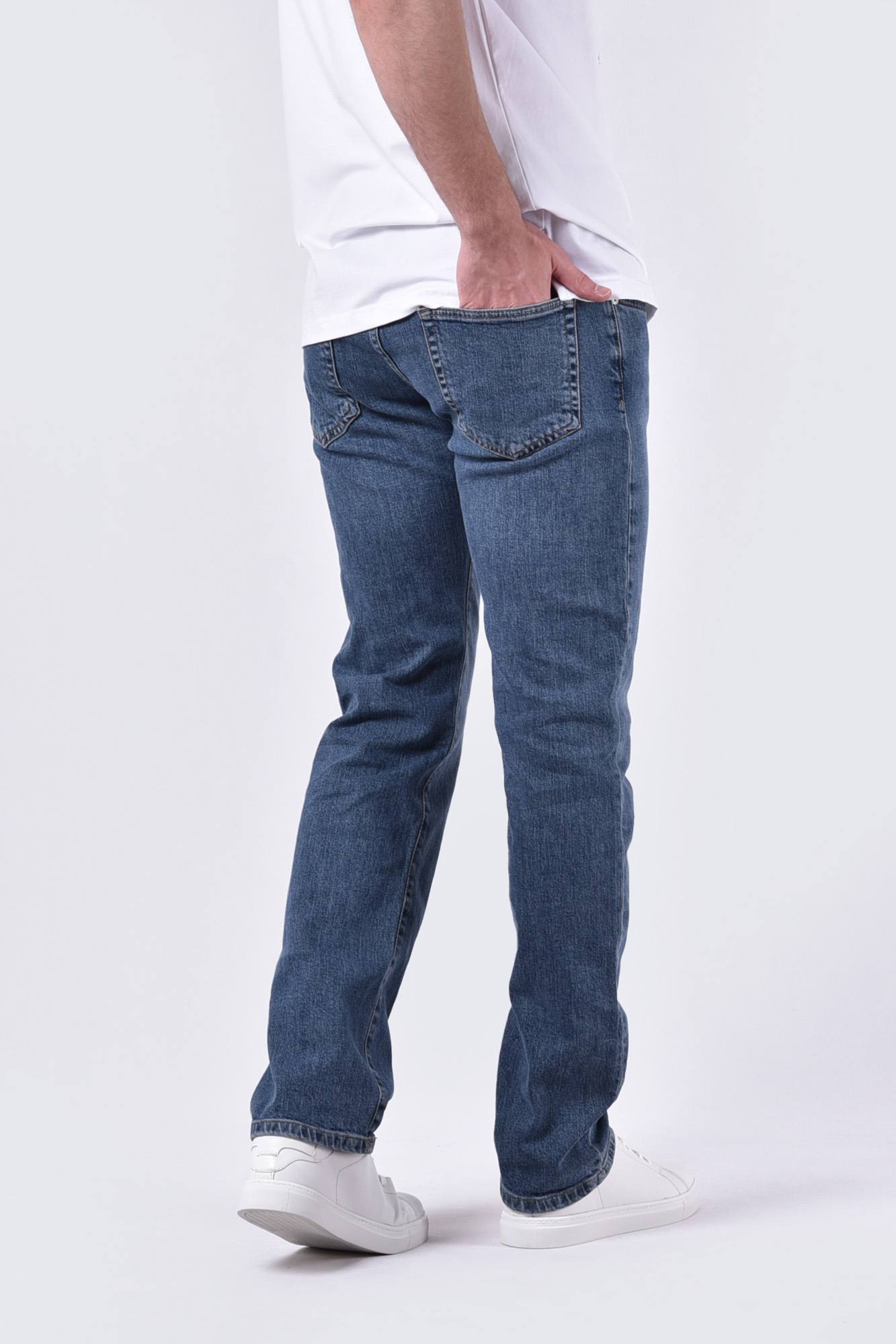 شلوار جین رگولار