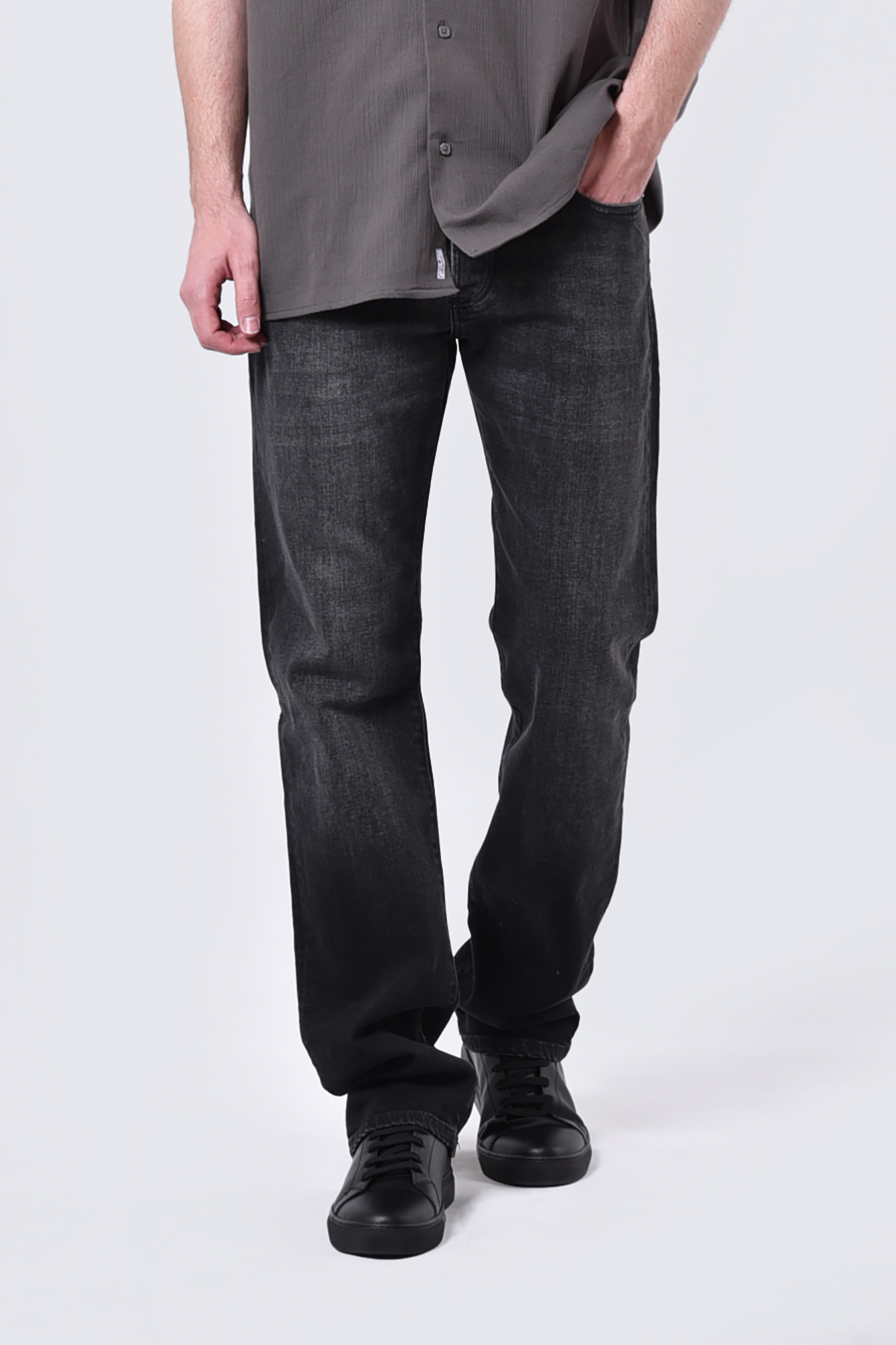 شلوار جین رگولار