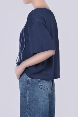 تیشرت آستین کوتاه گلدوزی زنانه