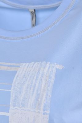 تیشرت آستین کوتاه چاپی زنانه