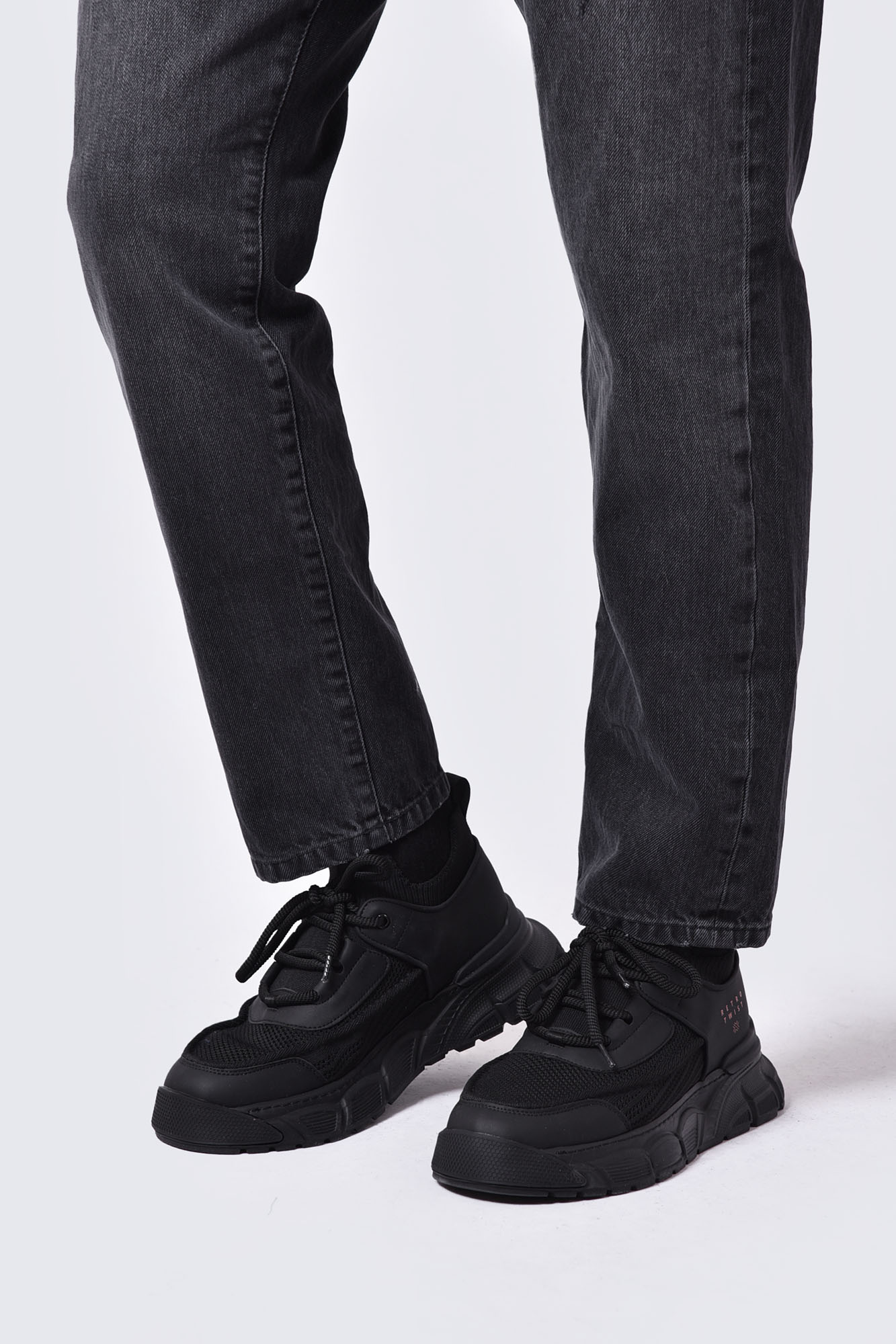 کتونی ساده مردانه