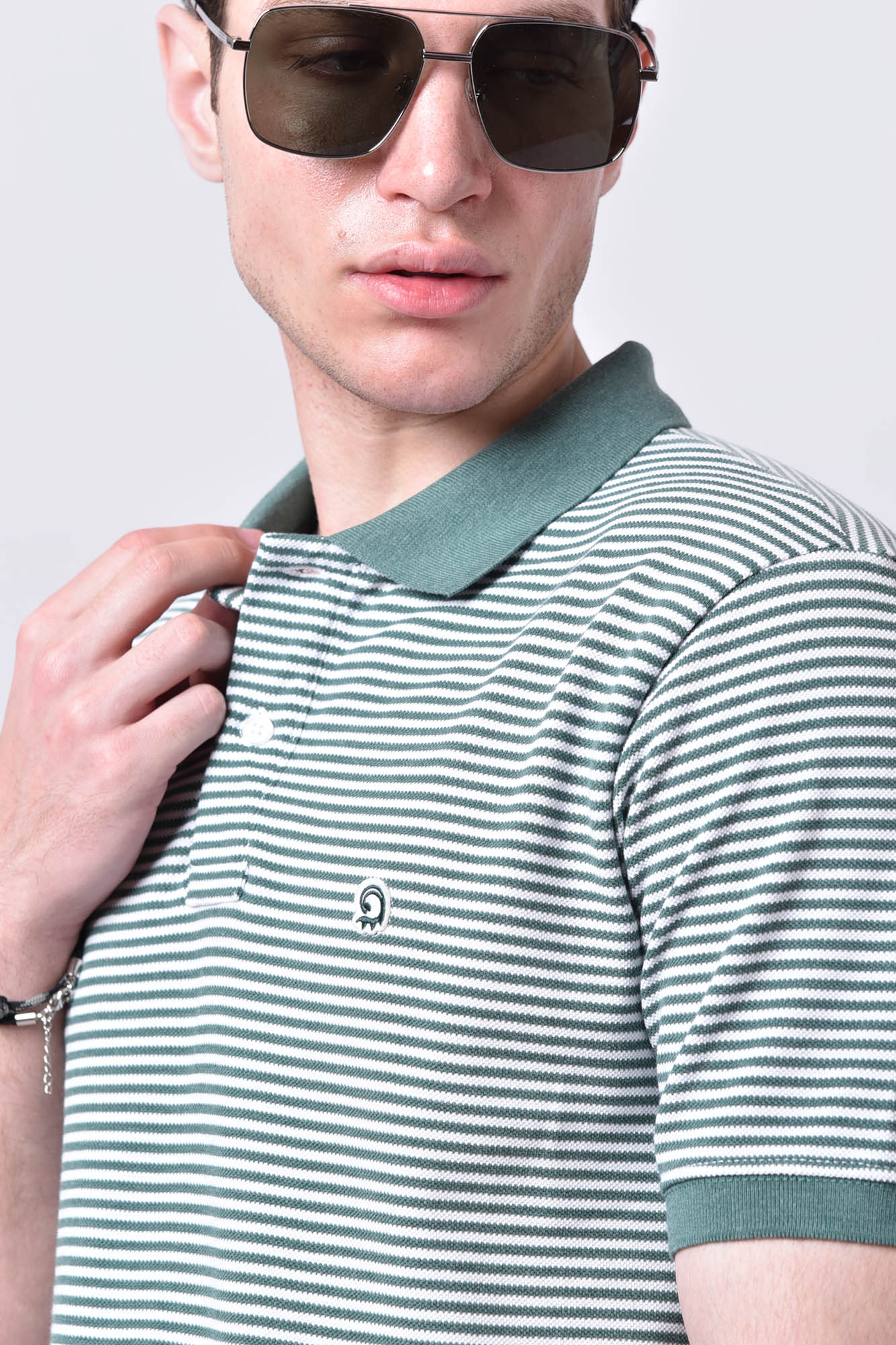 پولوشرت آستین کوتاه راه راه مردانه