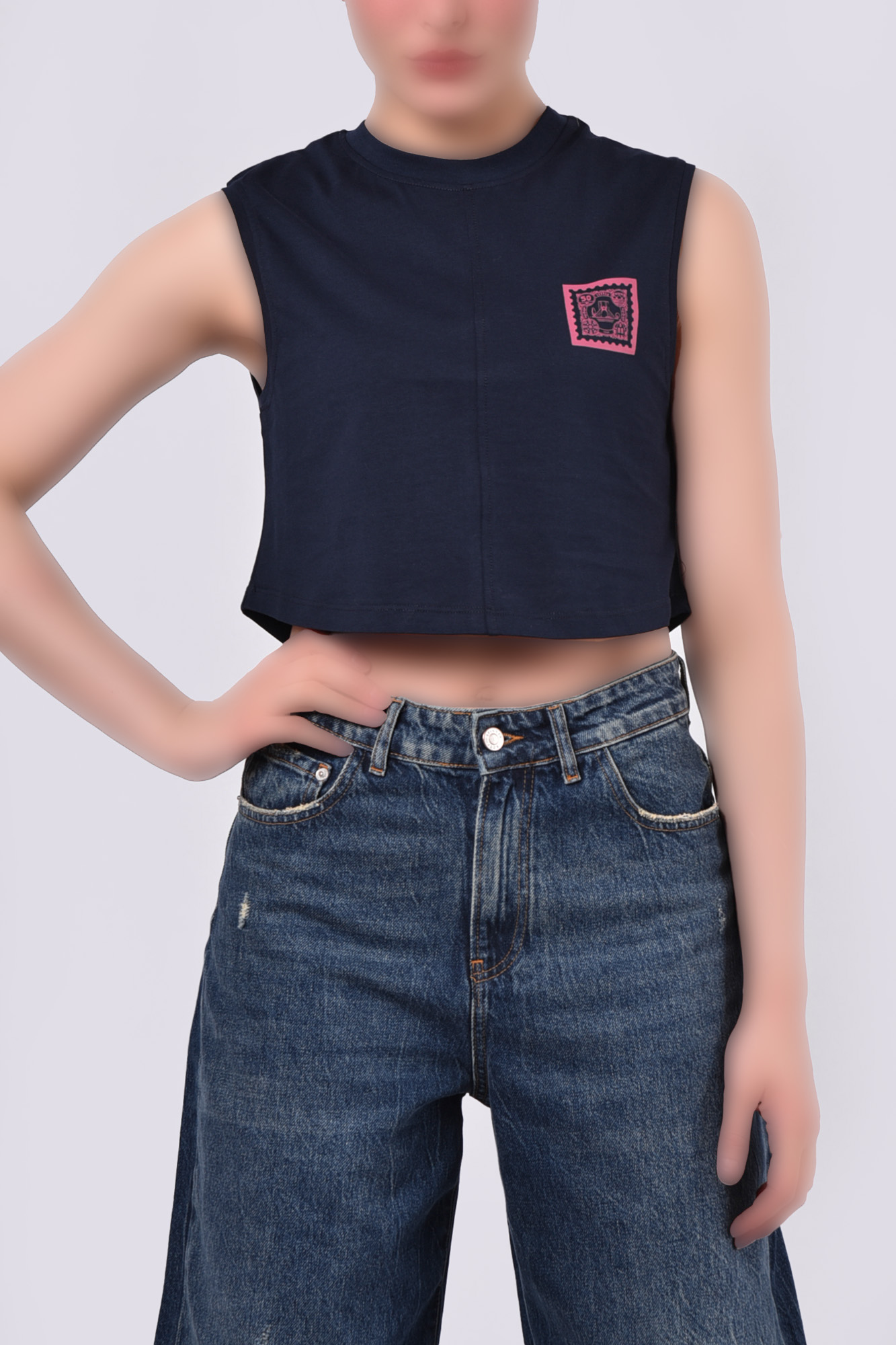 تاپ تیشرتی چاپی زنانه