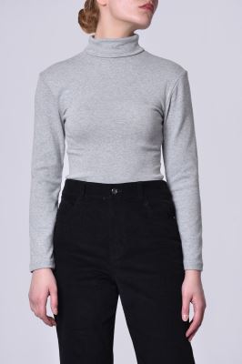 تیشرت آستین بلند ساده زنانه