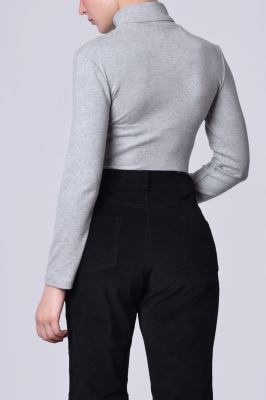 تیشرت آستین بلند ساده زنانه