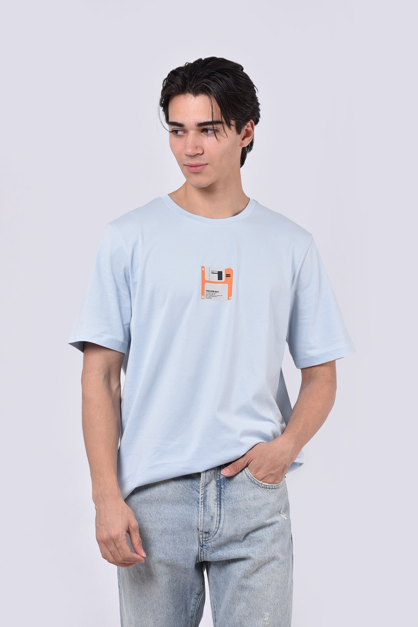 تیشرت آستین کوتاه چاپی مردانه