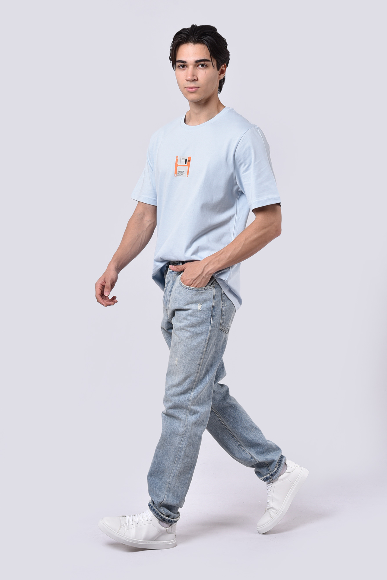 تیشرت آستین کوتاه چاپی مردانه