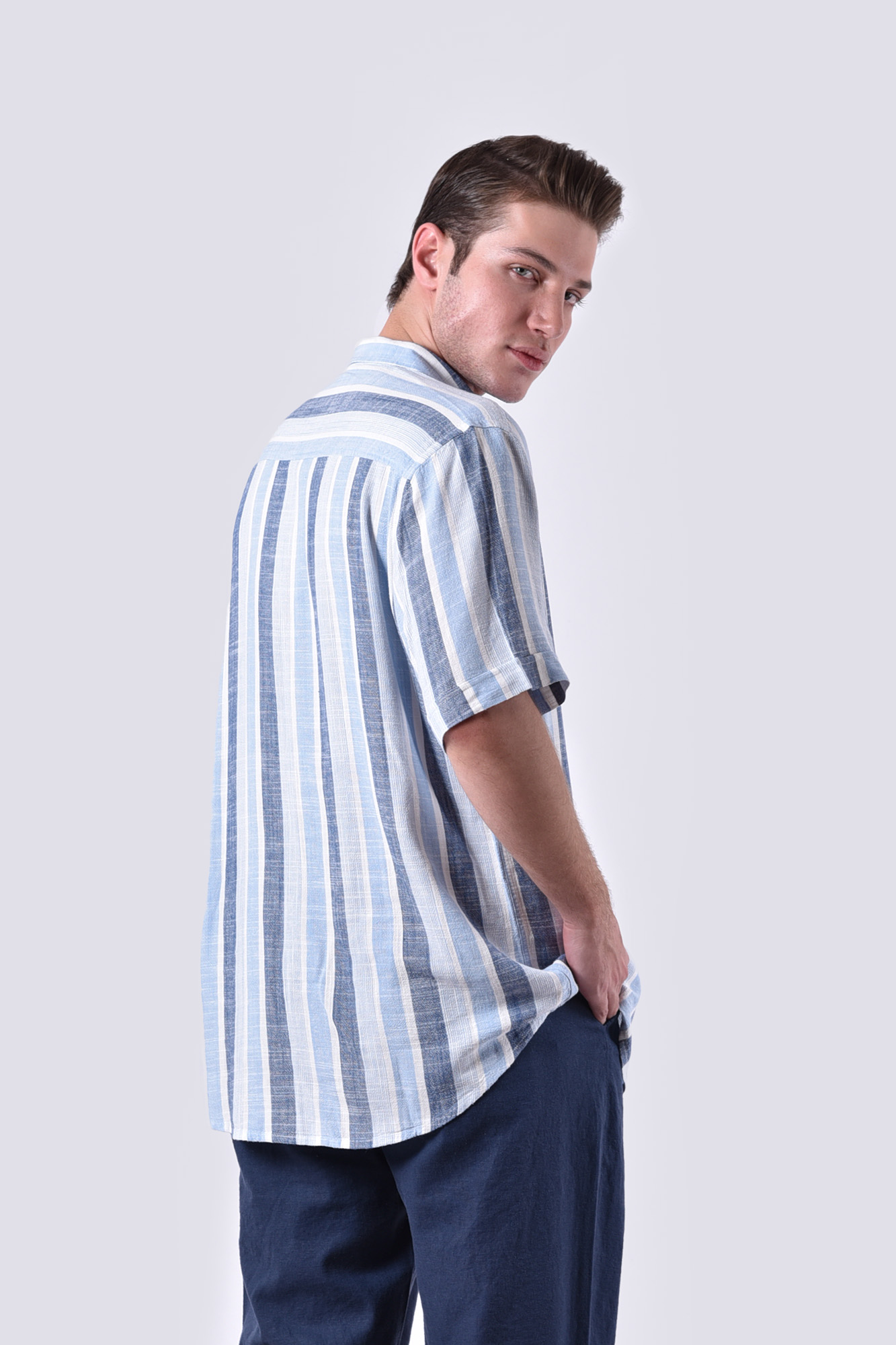 پیراهن آستین کوتاه راه راه مردانه