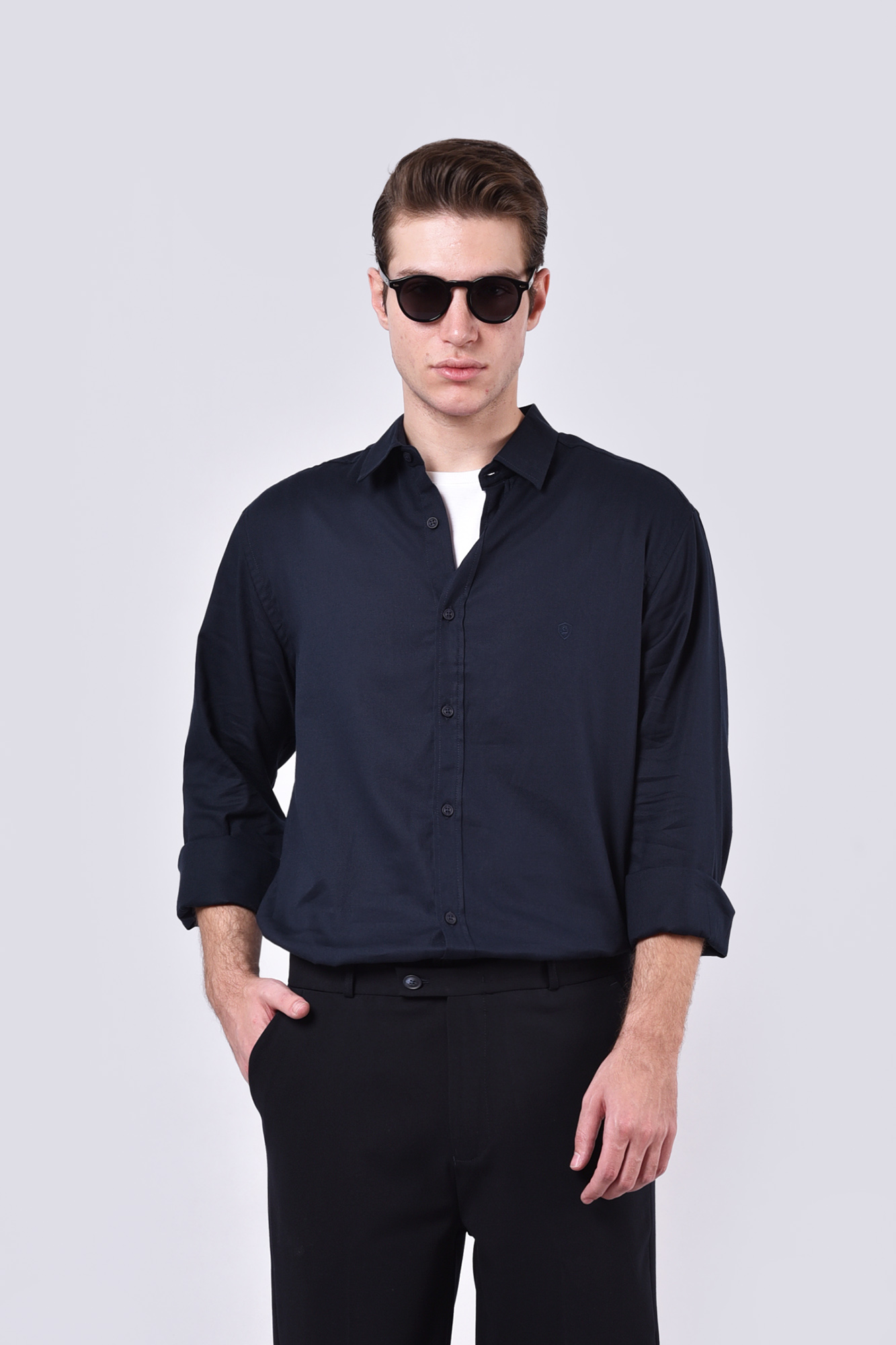 پیراهن آستین بلند ساده مردانه