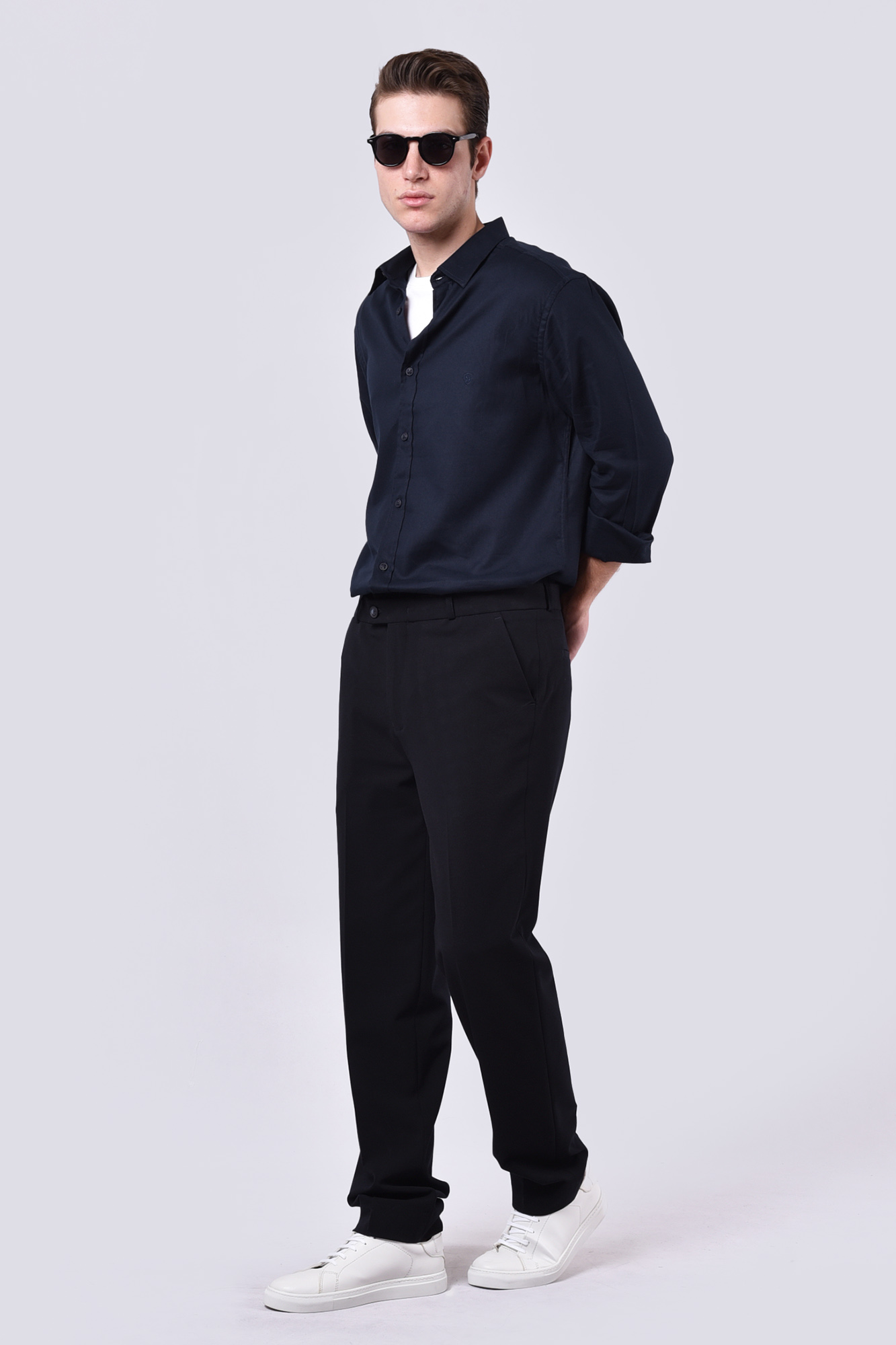 پیراهن آستین بلند ساده مردانه