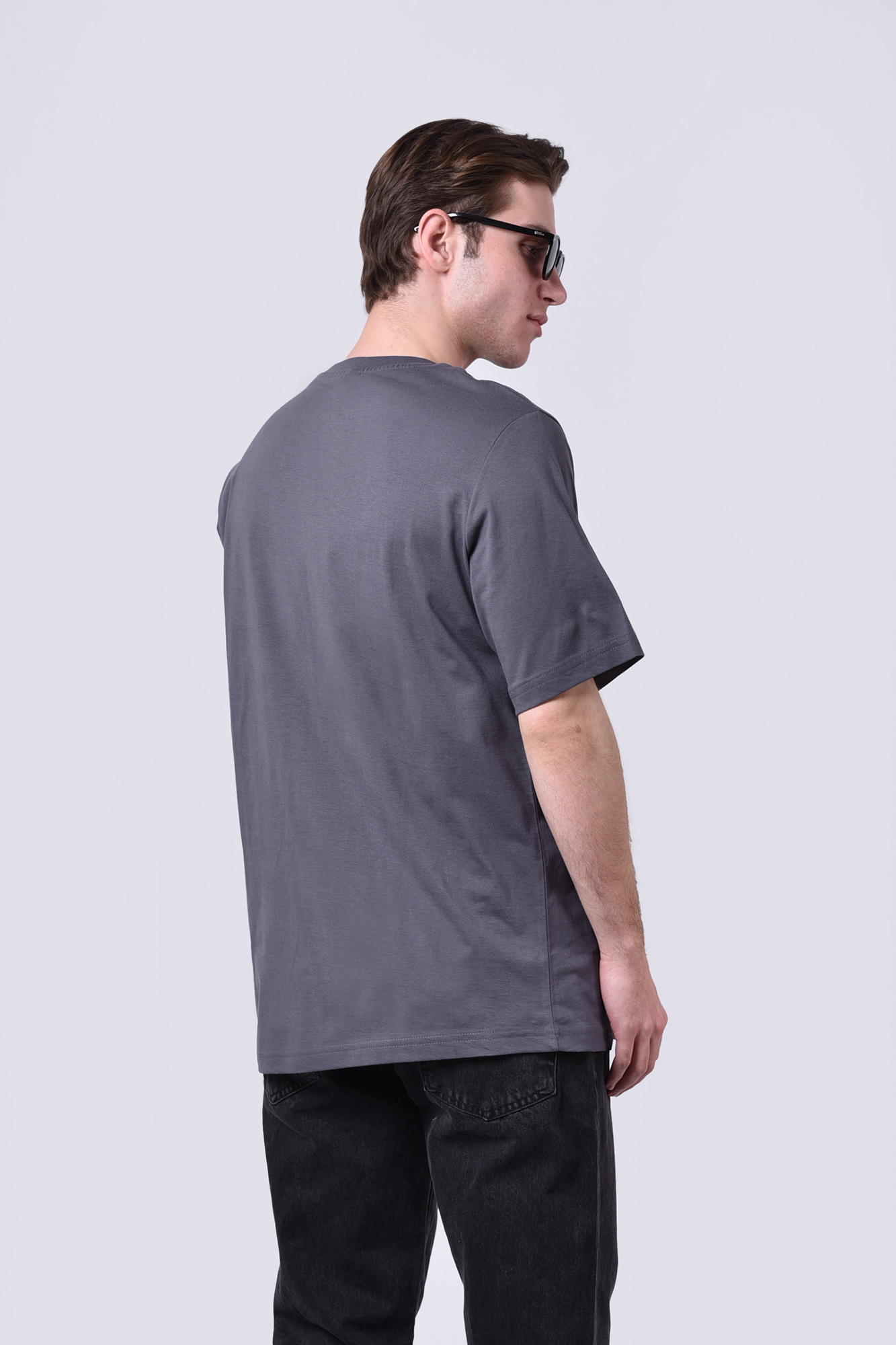 تیشرت آستین کوتاه یقه گرد بیسیک