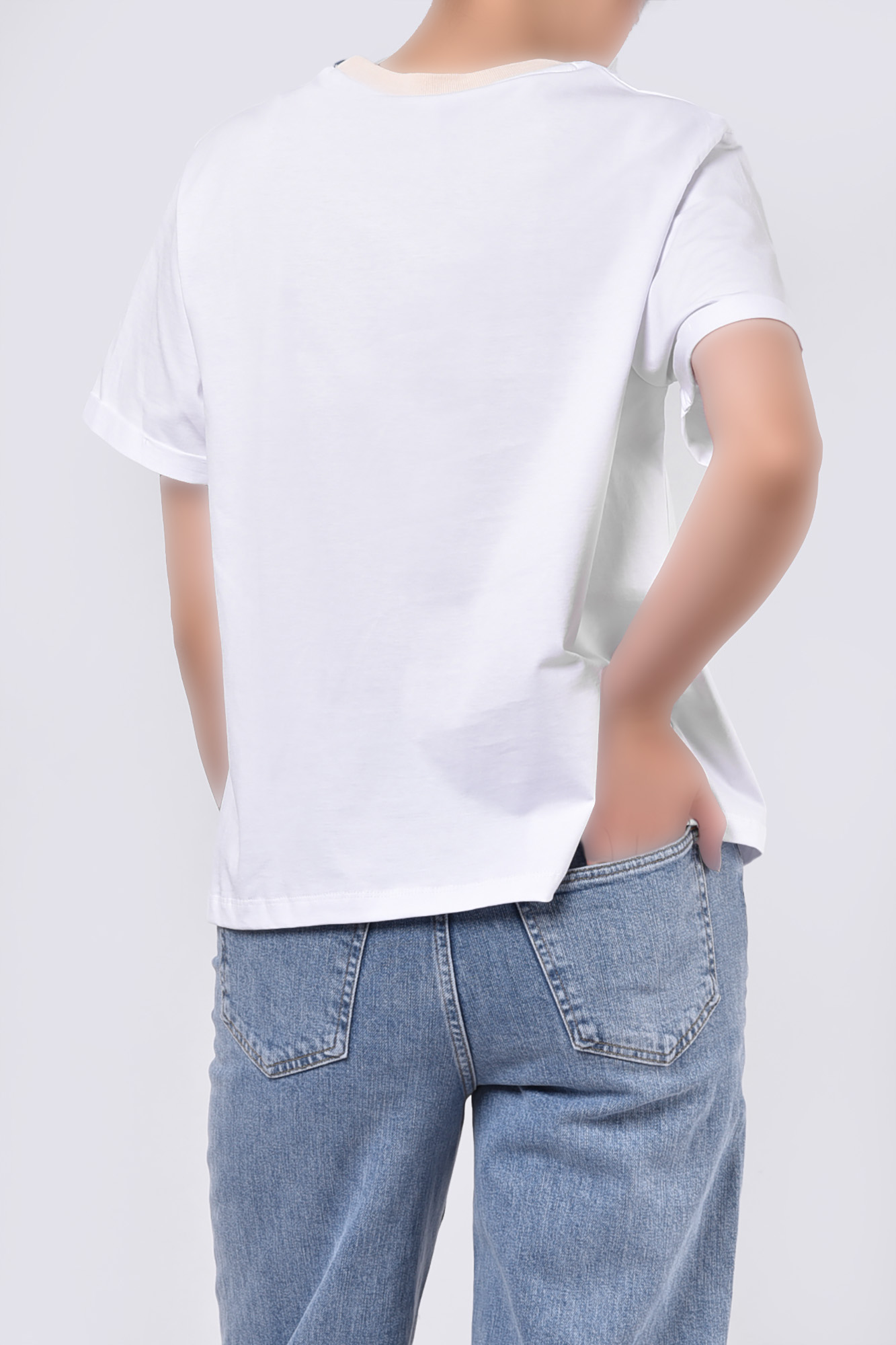 تیشرت آستین کوتاه گلدوزی