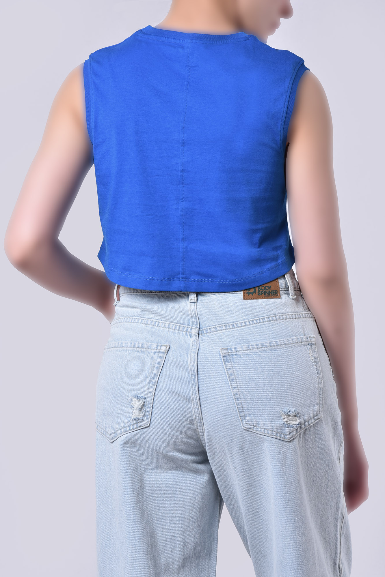 تاپ تیشرتی گلدوزی زنانه