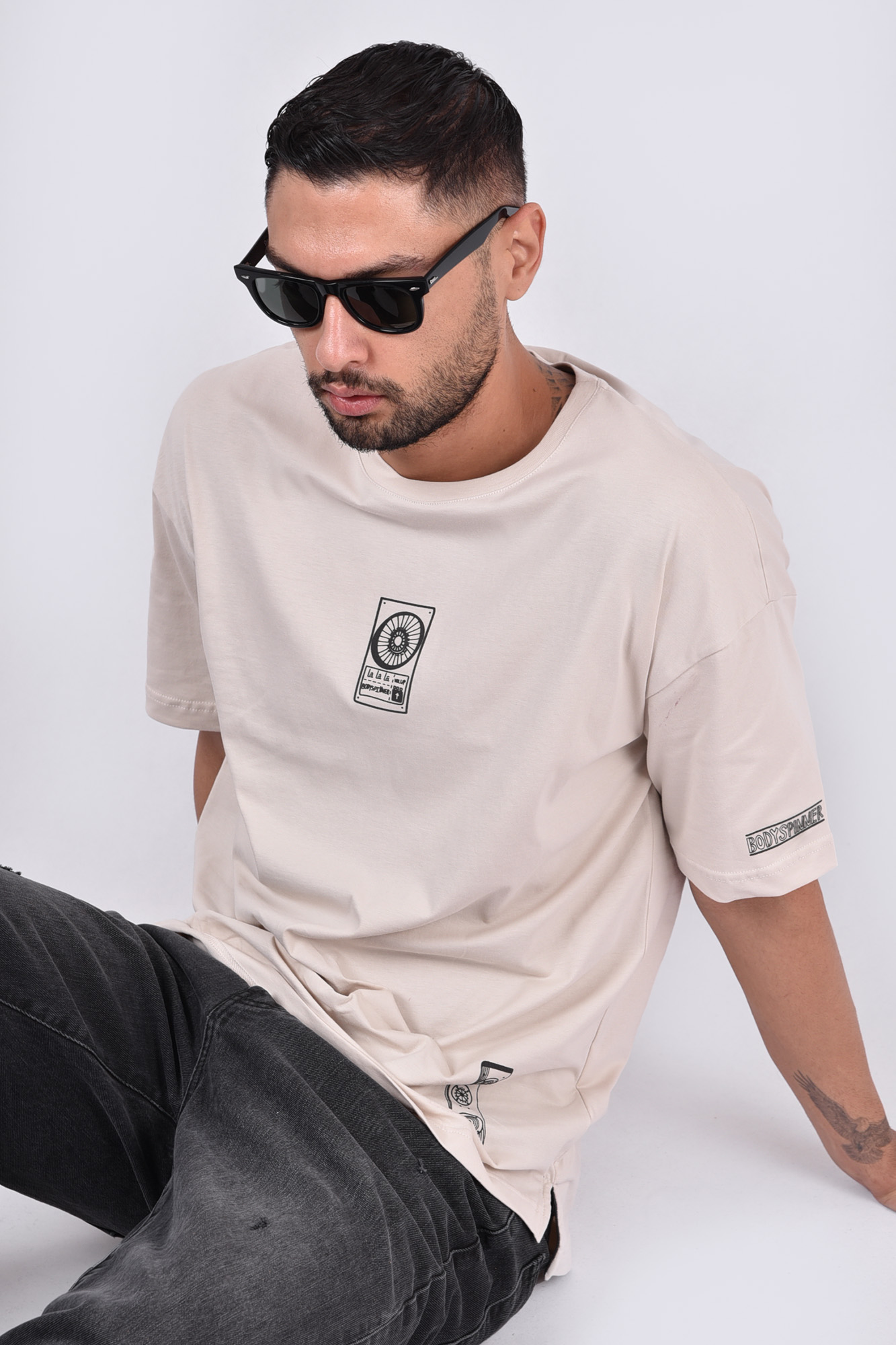 تیشرت آستین کوتاه چاپی