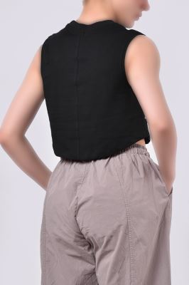 تاپ تیشرتی گلدوزی زنانه