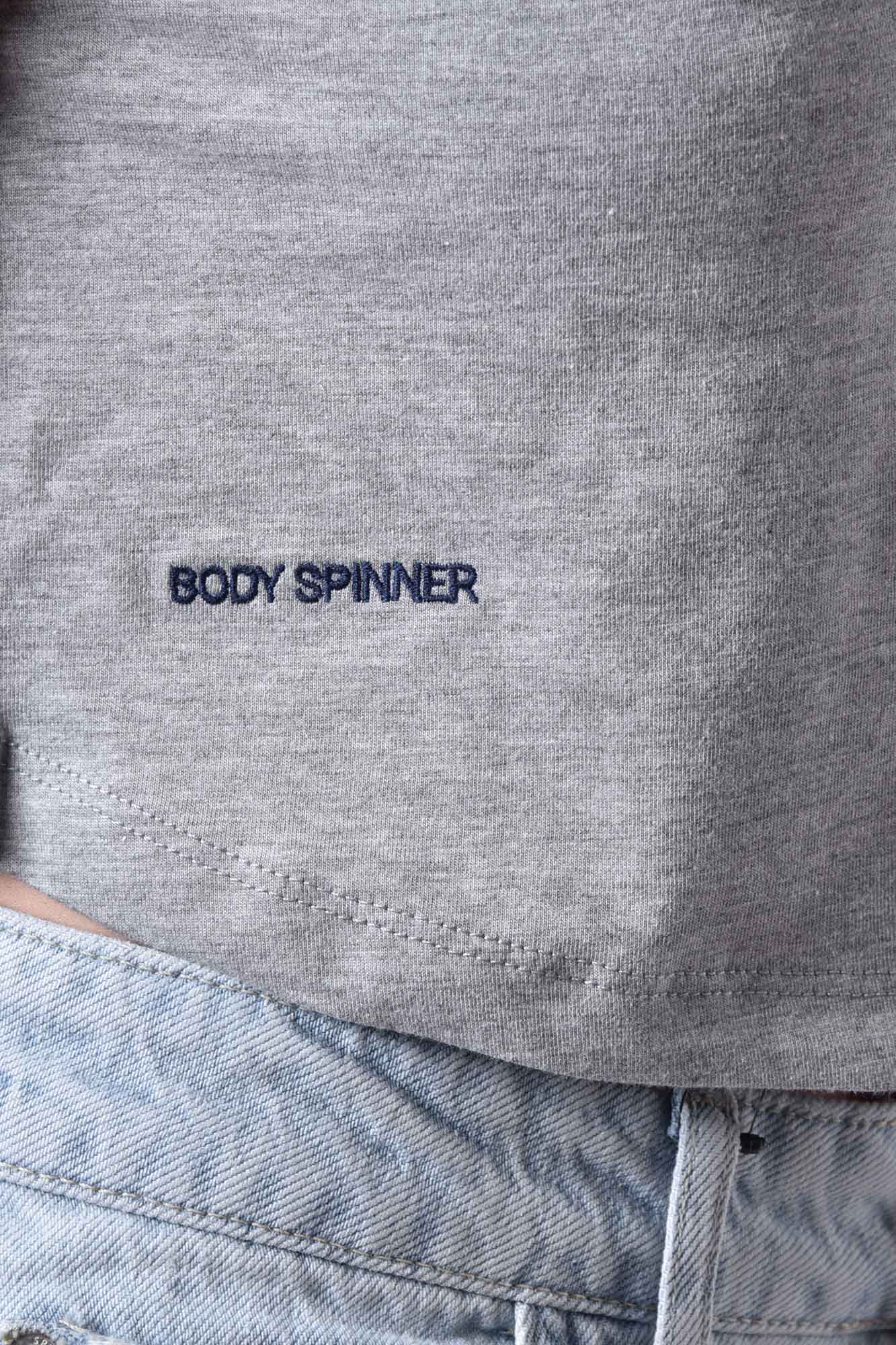 تاپ تیشرتی گلدوزی زنانه