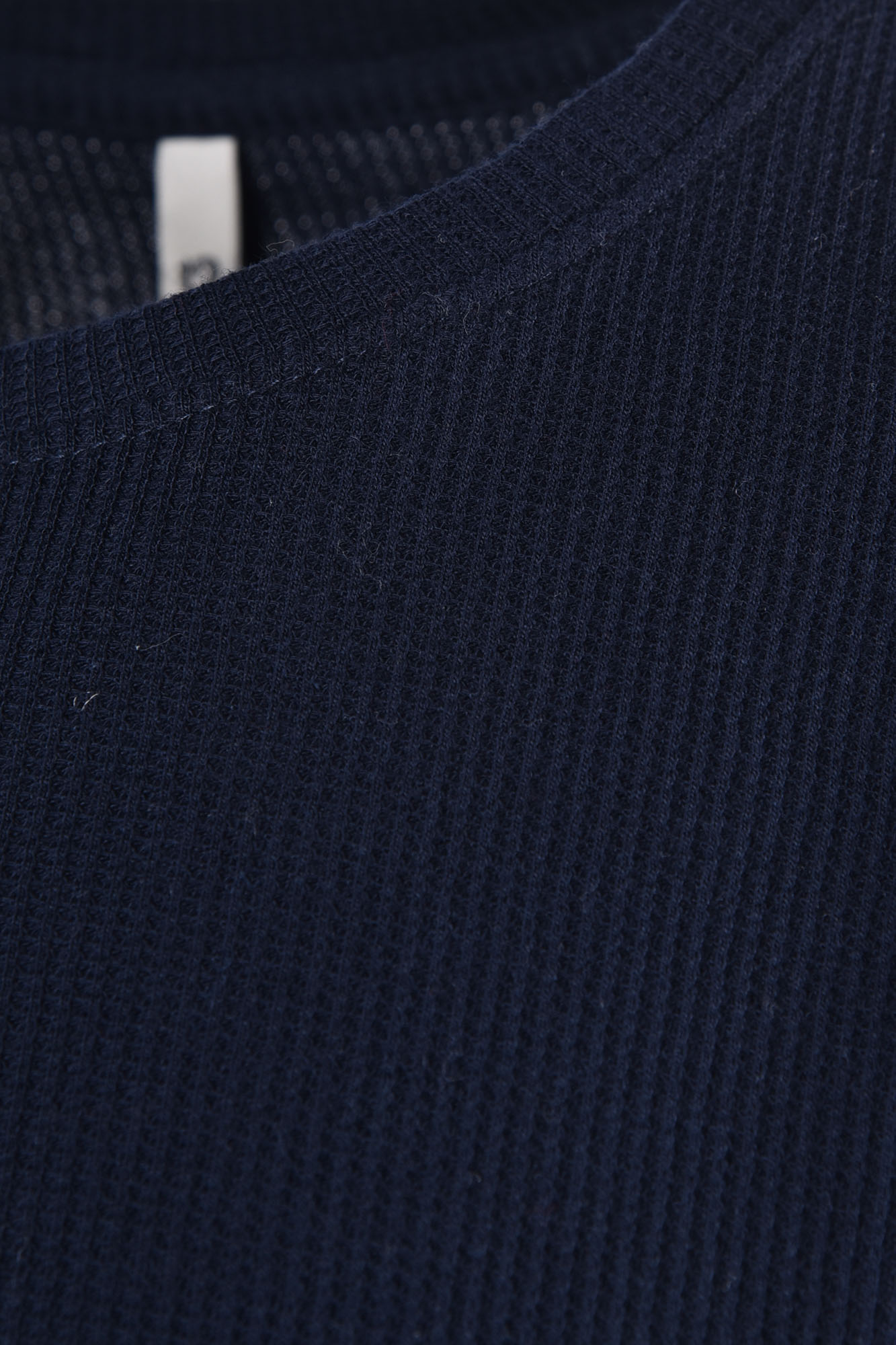 تاپ تیشرتی ساده زنانه