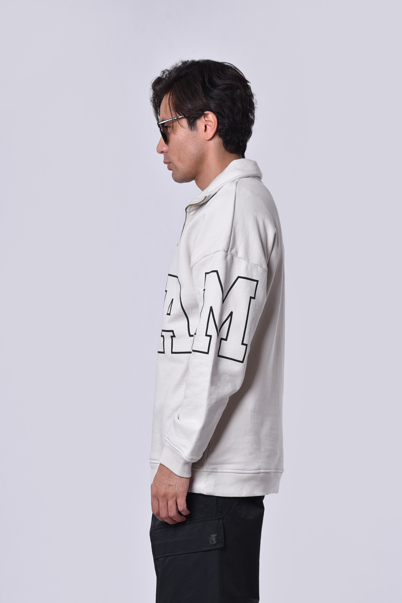 سوئیشرت نیم زیپ چاپی