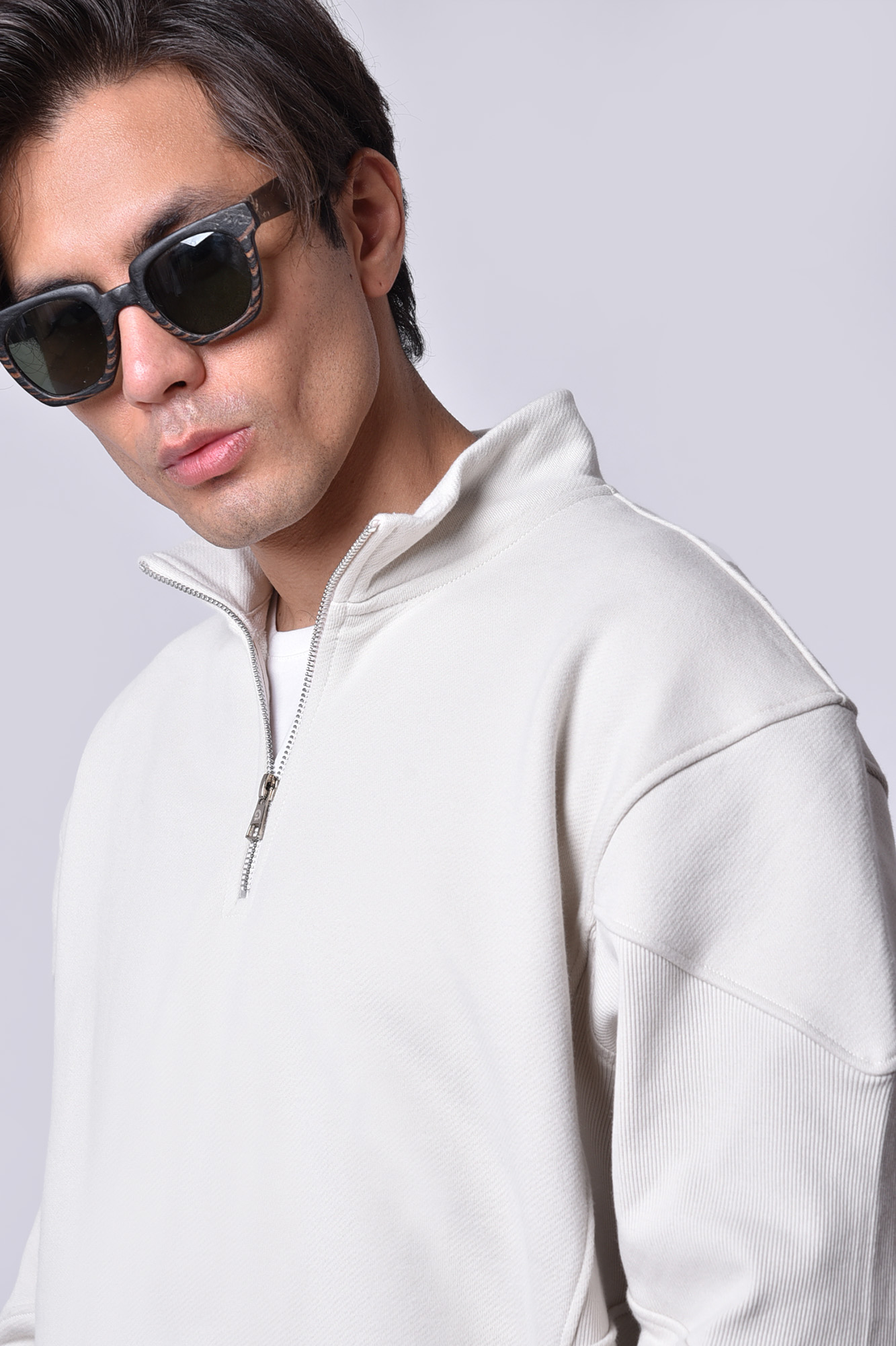 سوئیشرت نیم زیپ گلدوزی