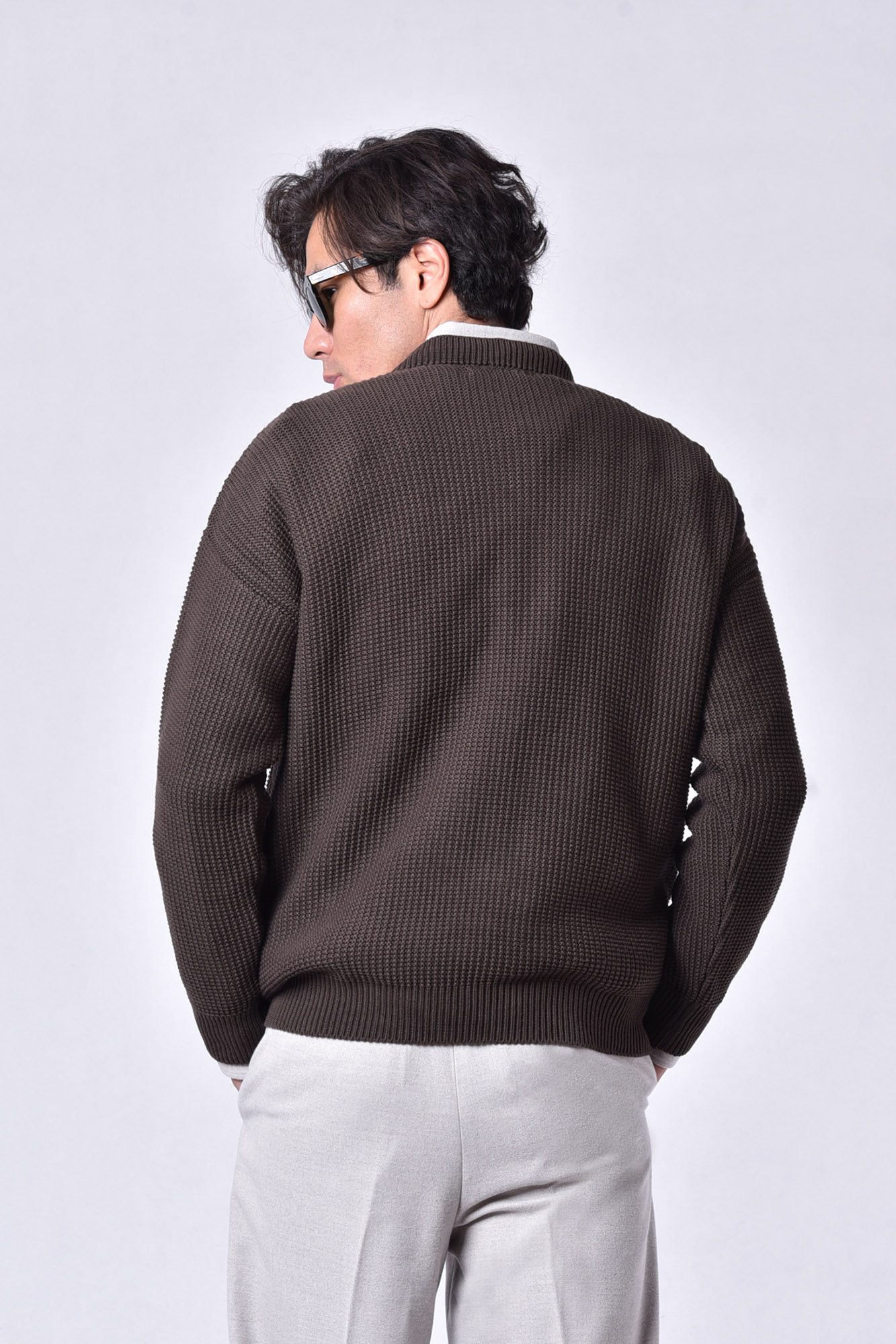 بافت یقه گرد ساده