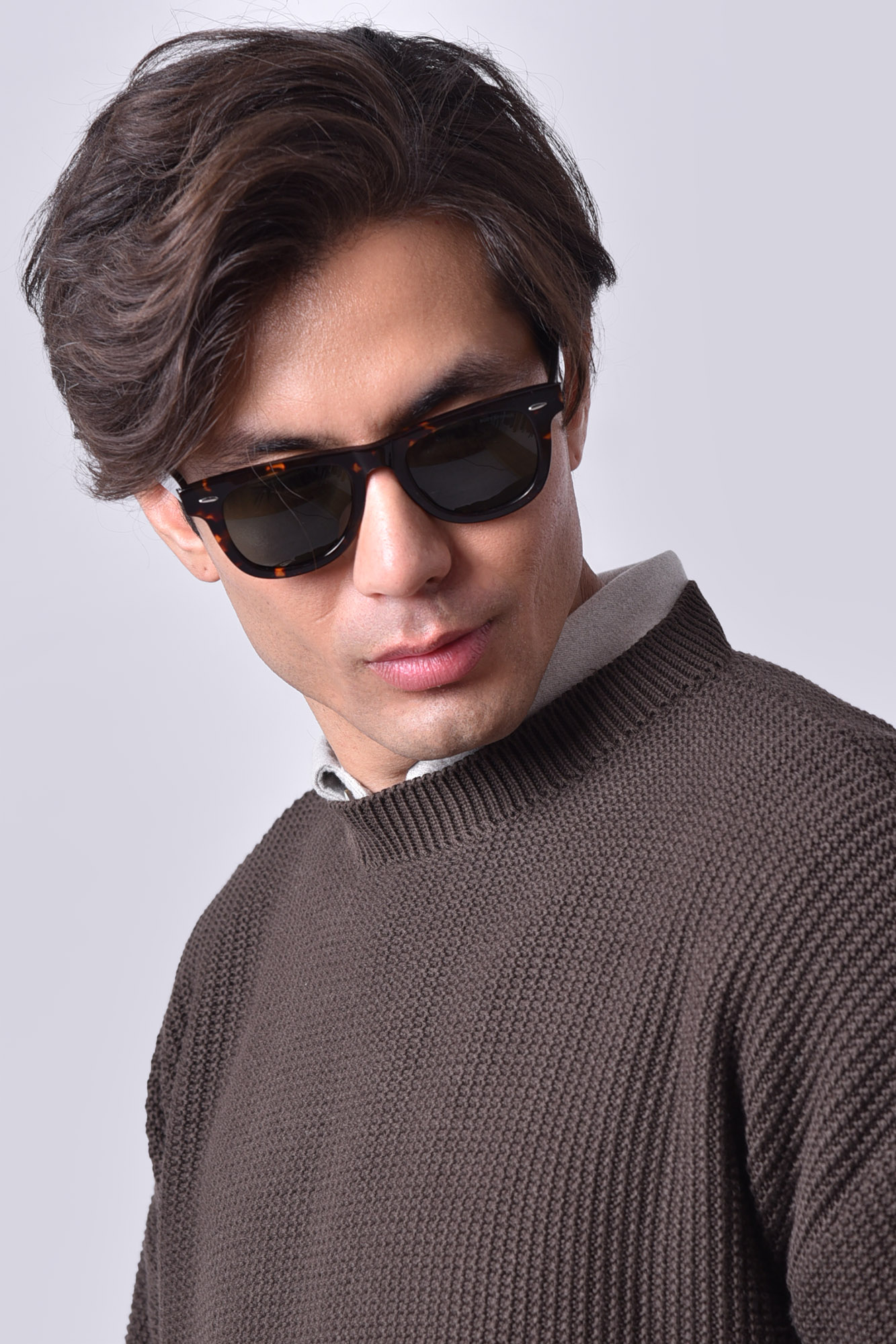 بافت یقه گرد ساده